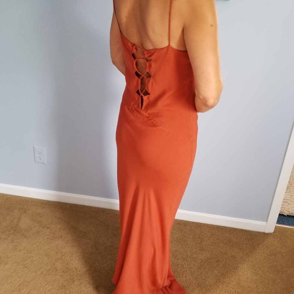 Maxi dress with lace ties in front and back